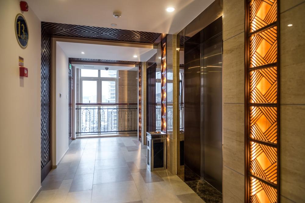 Sanya Baohong Shanghai Huating Boutique Hotel Exterior photo