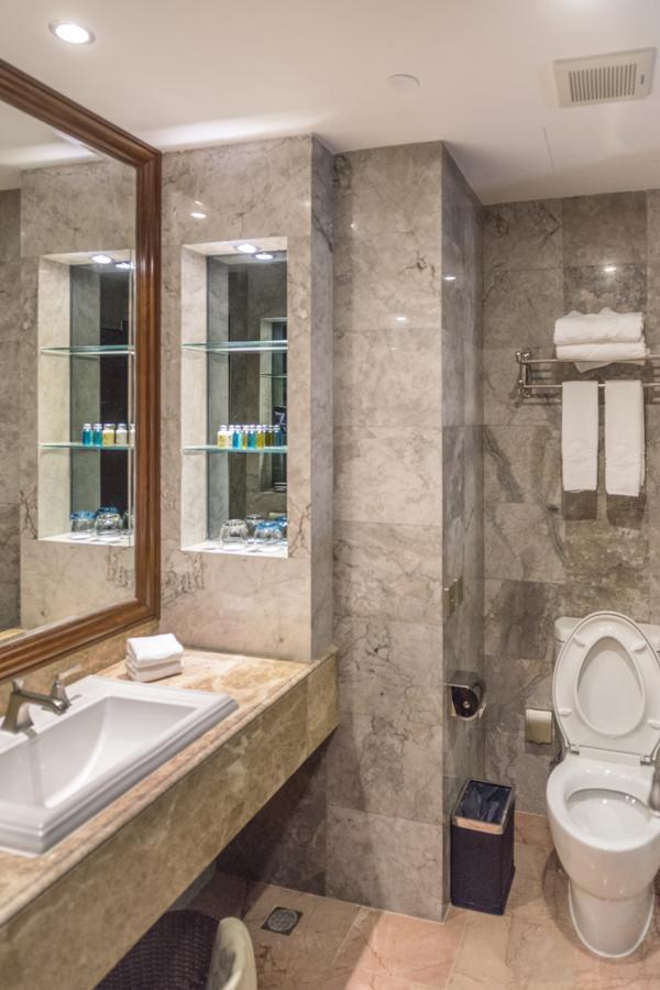 Sanya Baohong Shanghai Huating Boutique Hotel Exterior photo